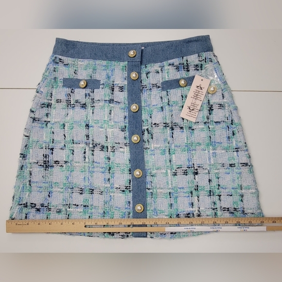 Nanette Lepore Tweed Skirt Women’s Size S Pearl Button Lite Blue Multi Plaid New - Picture 11 of 12
